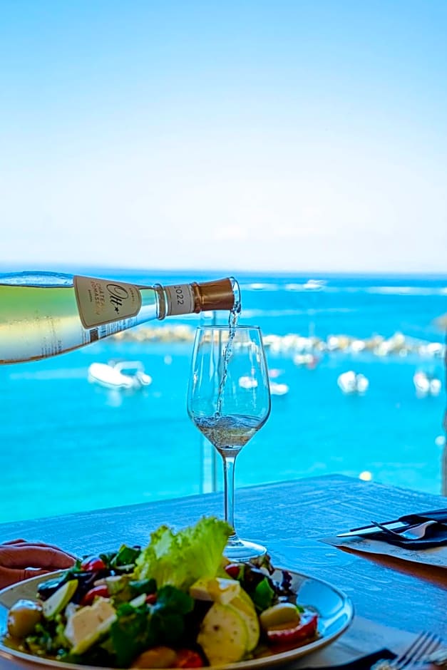 Porto Roma Seaside Studios