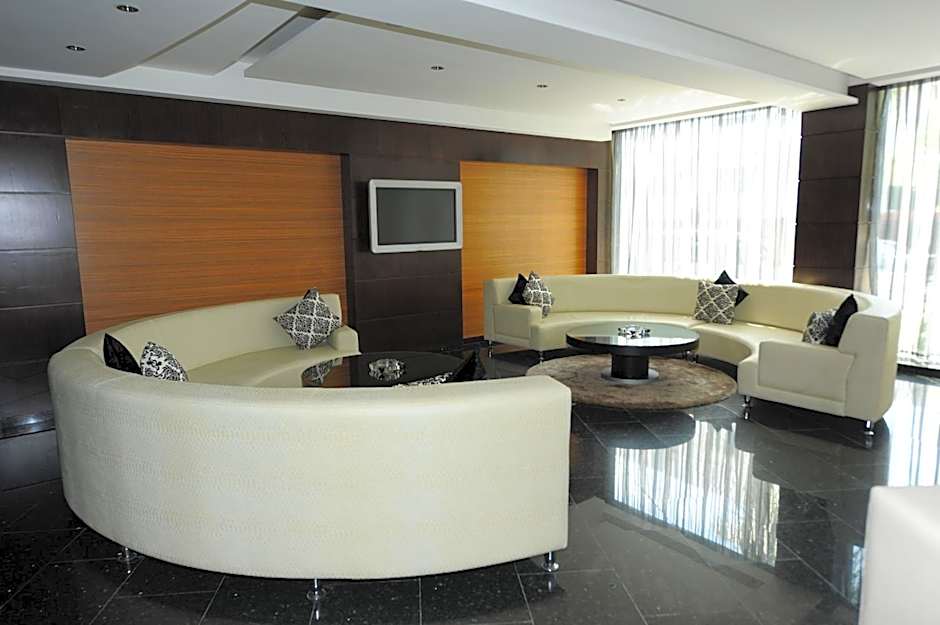 Rive Hotel