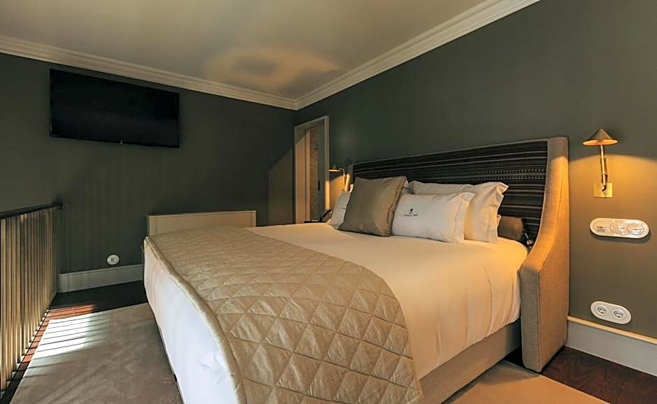 Torel 1884 Suites & Apartments