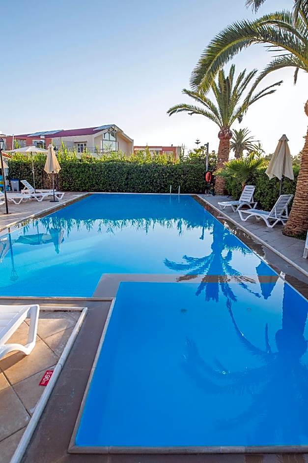 Creta Residence