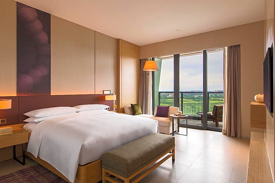 Renaissance by Marriott Haikou Hotel