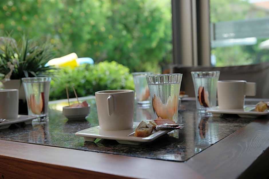 Mr. Dim Exclusive Apart Hotel