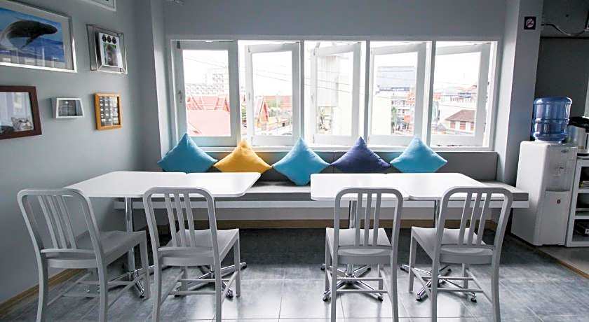 The Moon Hostel Huahin