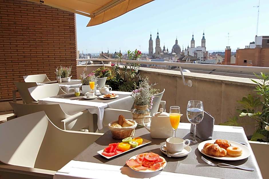 Aparthotel Los Girasoles