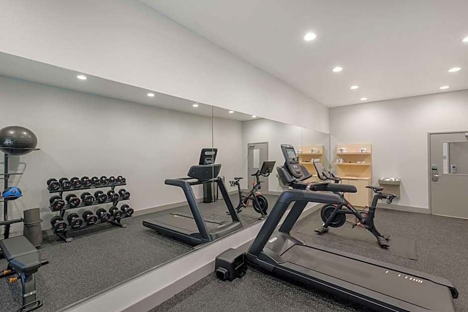 Spark by Hilton Midland South