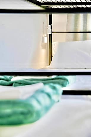 Deluxe Quadruple Room (18+ Only)