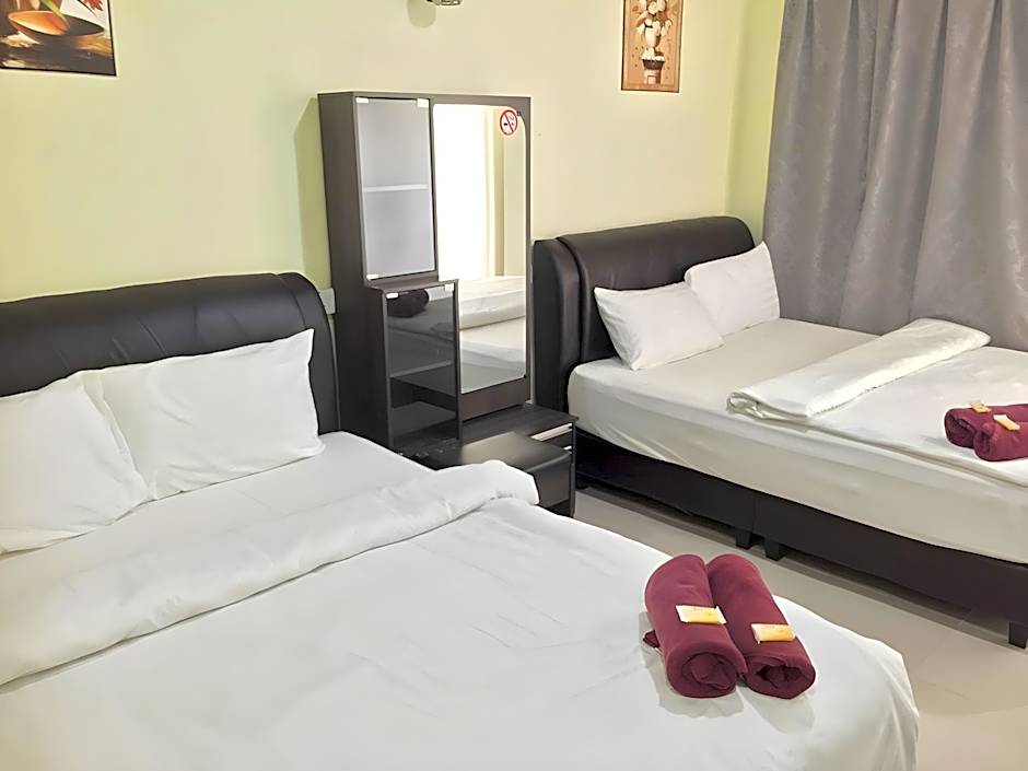 Rasa Senang Villa - Muslim Only