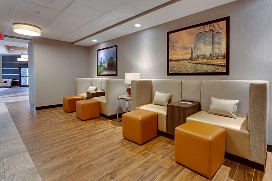 Drury Inn & Suites Overland Park