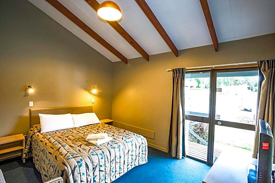 Te Anau Lakeview Holiday Park & Motels