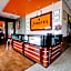 RedDoorz Plus near DC Mall Batam