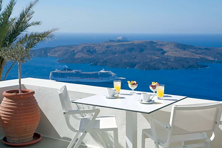 Pantelia Suites