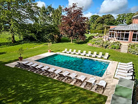 The Retreat, Elcot Park