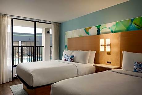 Queen Room with Two Queen Beds and Pool View - Non-Smoking