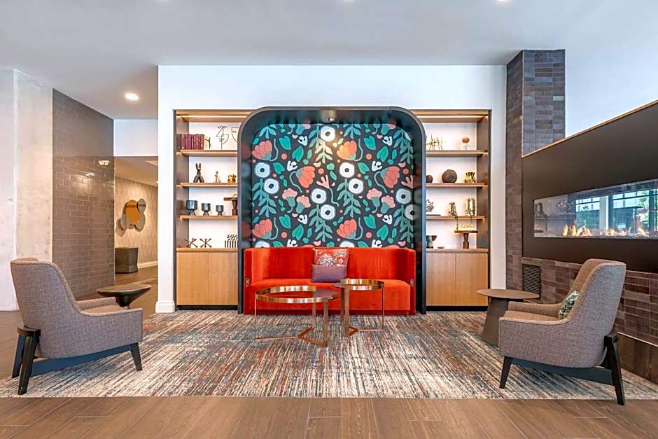 Cambria Hotel Denver Downtown RiNo