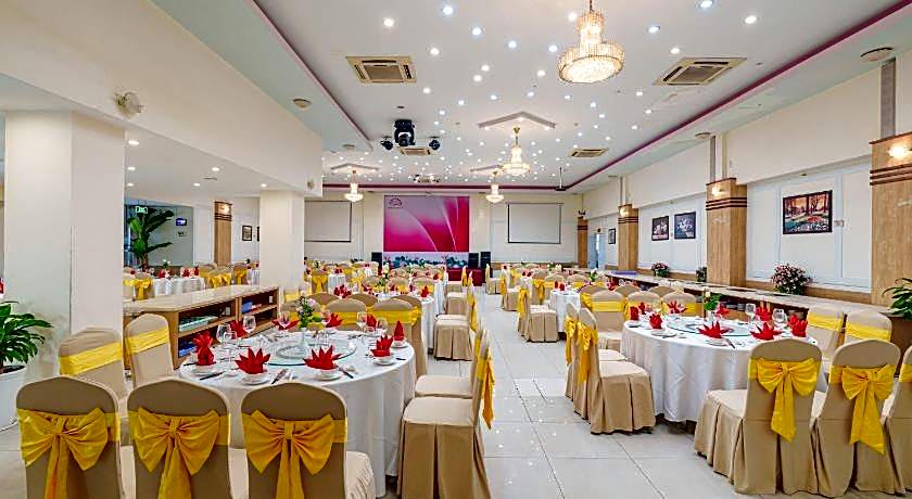 T78 Hotel (Managed by Nha khach T78)