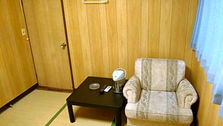 Japanese-Style Twin Room with Shared Bathroom