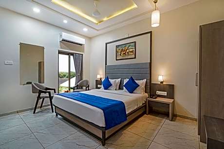 Classic Room with Balcony