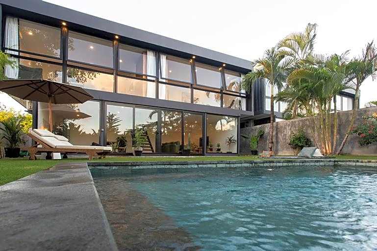 Villa Mola 2 by Alfred in Bali