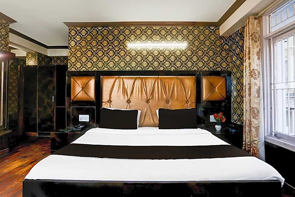 Super Collection O Mall Road Formerly Hotel Shubham