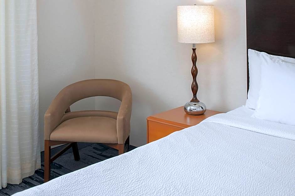 Fairfield Inn & Suites by Marriott Santa Maria