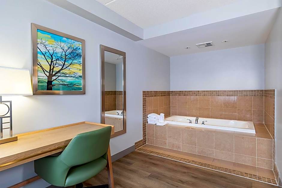 Staybridge Suites London By IHG