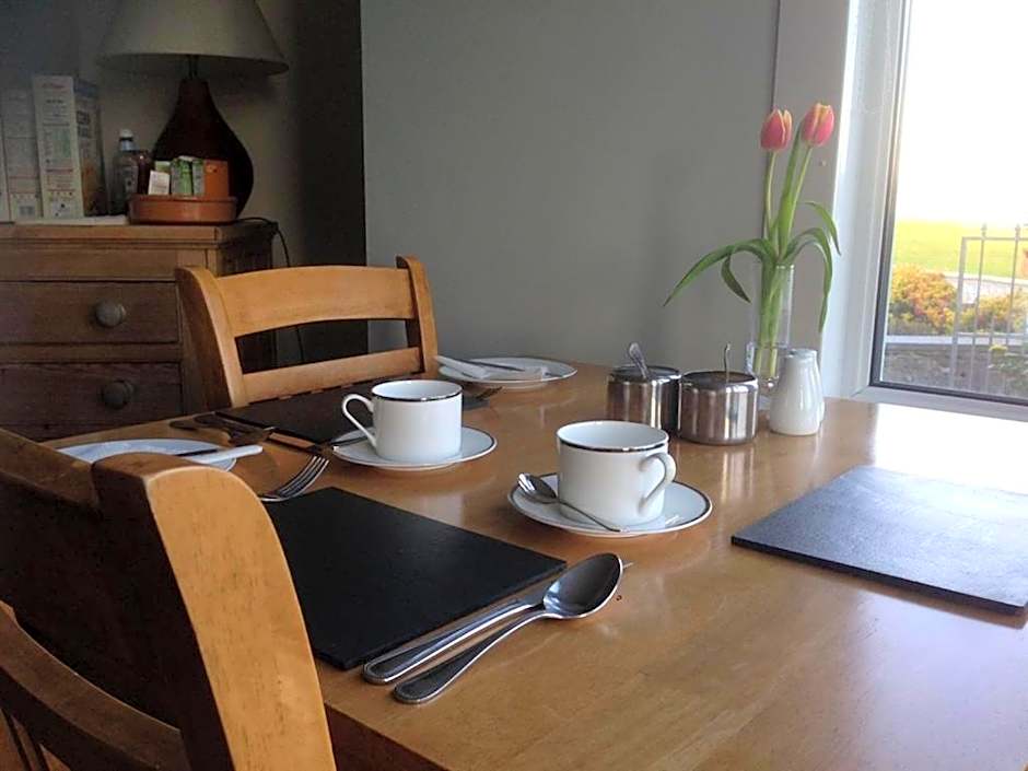 Glanllifon Bed and Breakfast