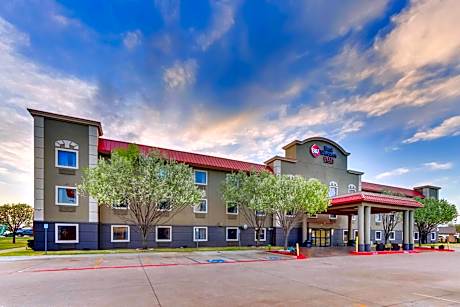 Best Western Plus University Inn & Suites