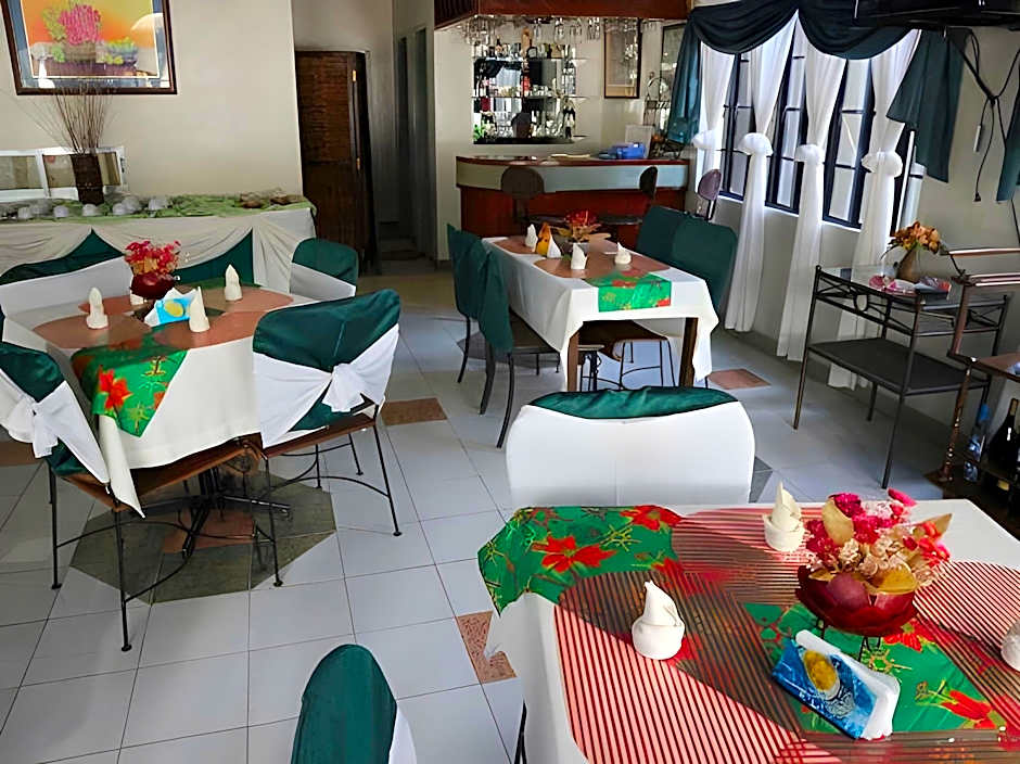 La Esperanza Hotel