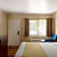 Travelodge by Wyndham Everett City Center