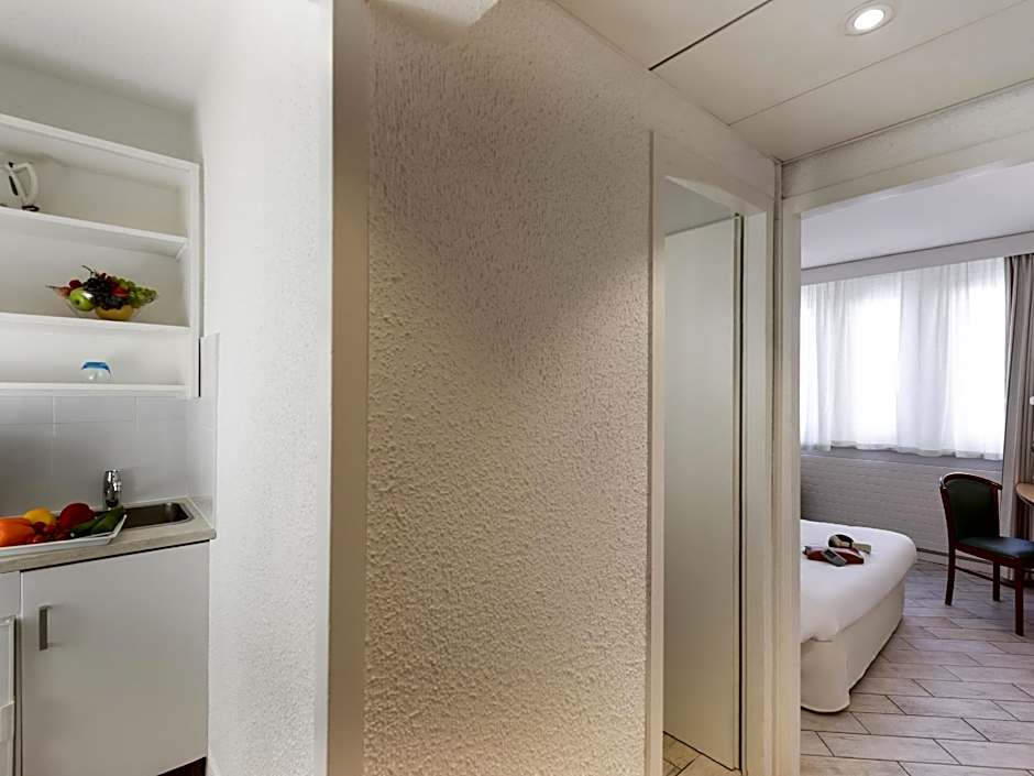 Residence Studio Geneve Centre Hotel