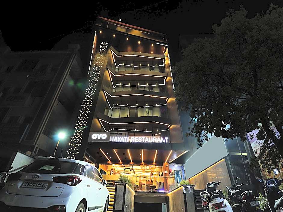 Super Oyo Townhouse 1144 Hotel RCC 7 Lamps – Visakhapatnam, WI