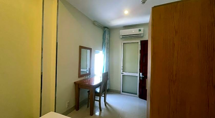 Ly Ky Hotel