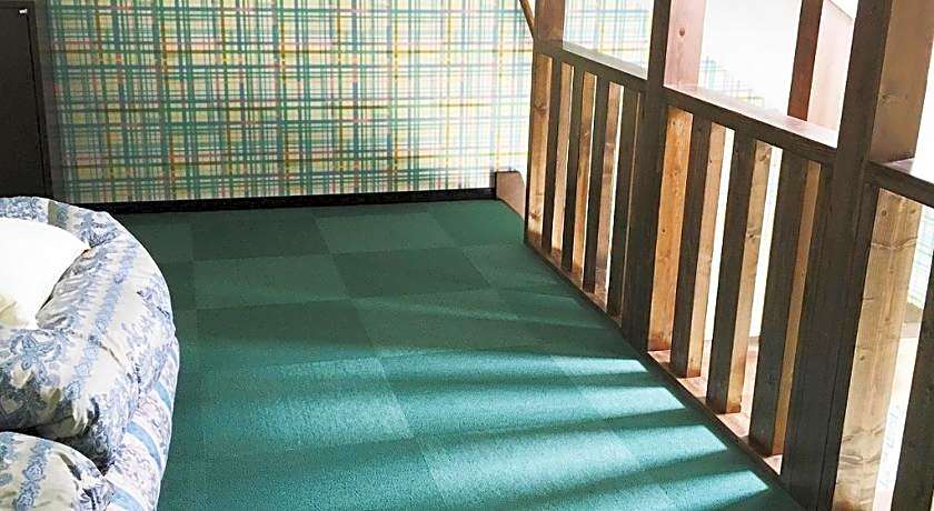 Petit Hotel Blanc Fleur