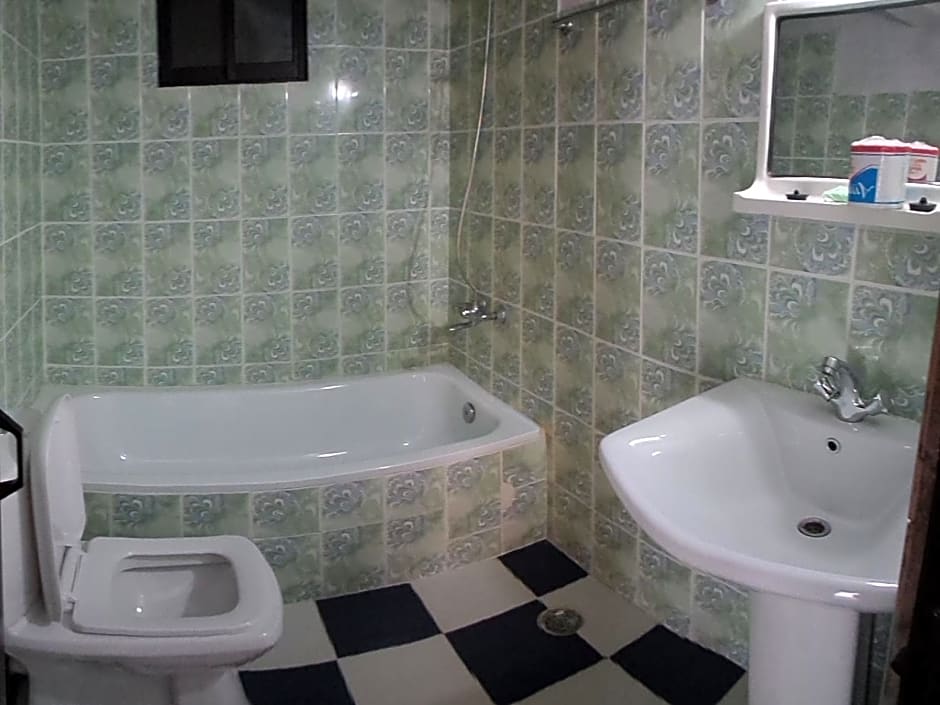 Majestic Tourist Hotel