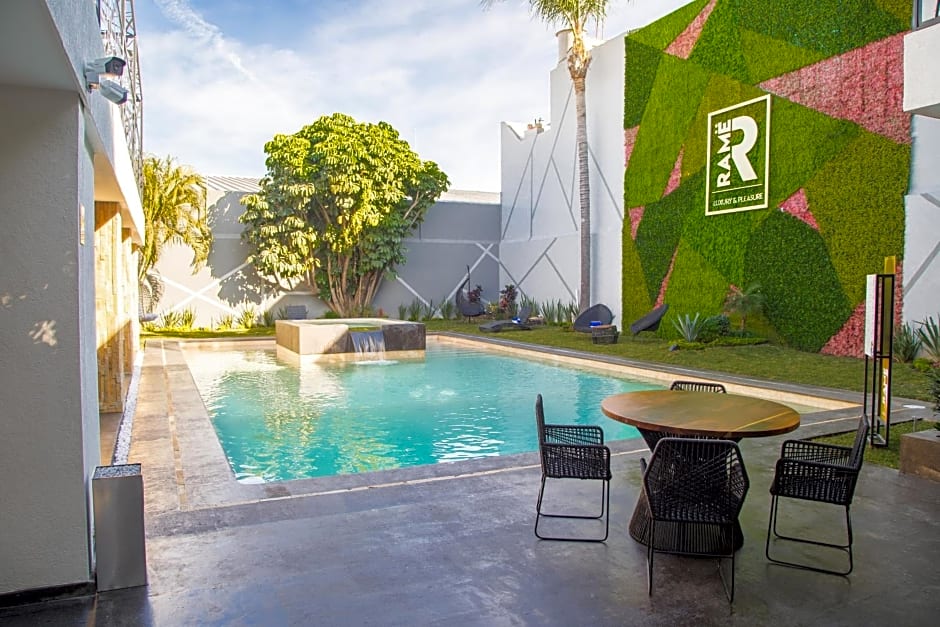 Ramë Hotel Boutique