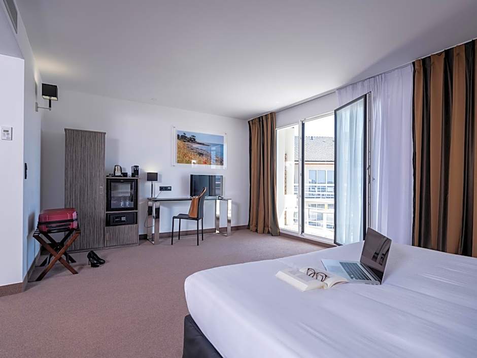 Golden Tulip La Baule