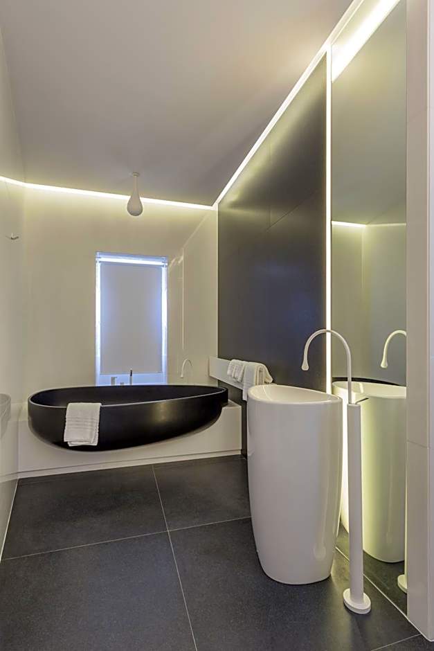 Zafran Boutique Hotel