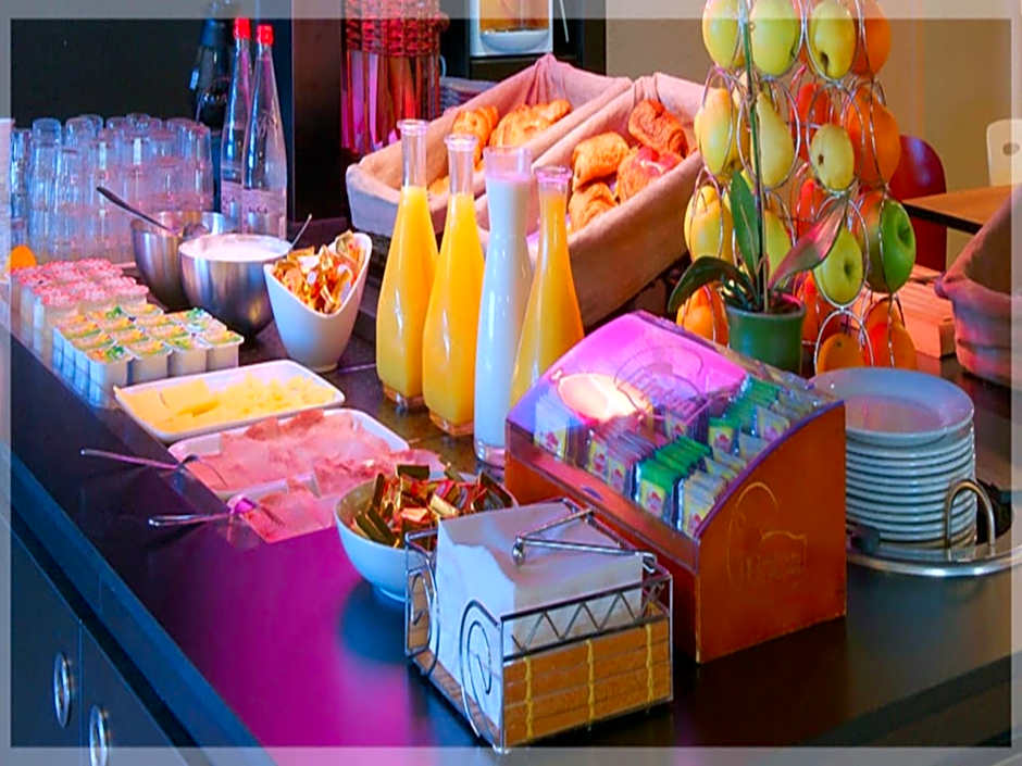 Campanile Auxerre - Moneteau