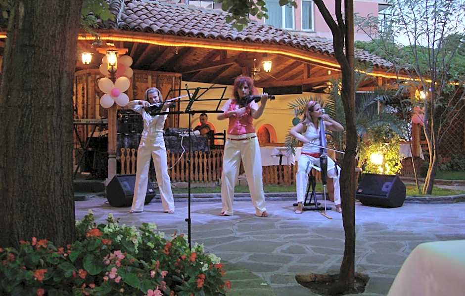 National Palace Wine & Spa Hotel