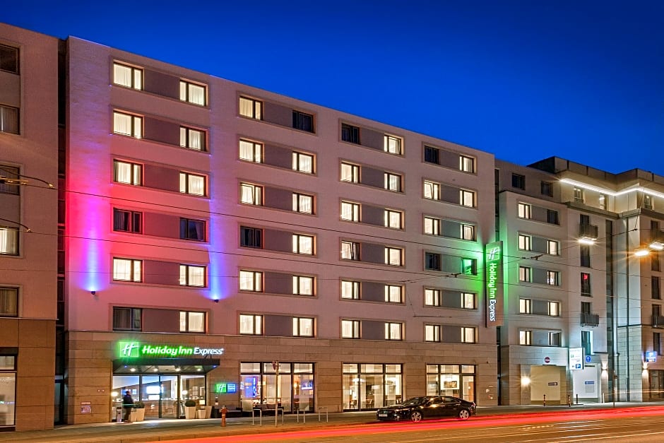 Holiday Inn Express Nuremberg City - Hauptbahnhof