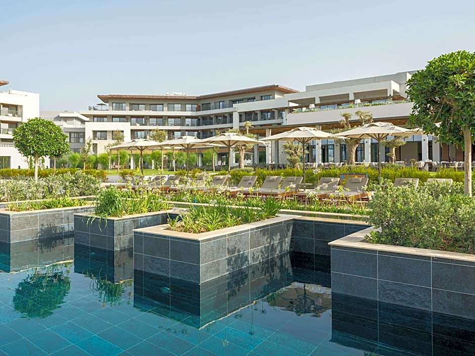 Anda Barut Collection