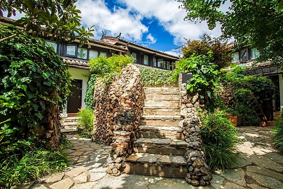The Bivou Lijiang Hotel