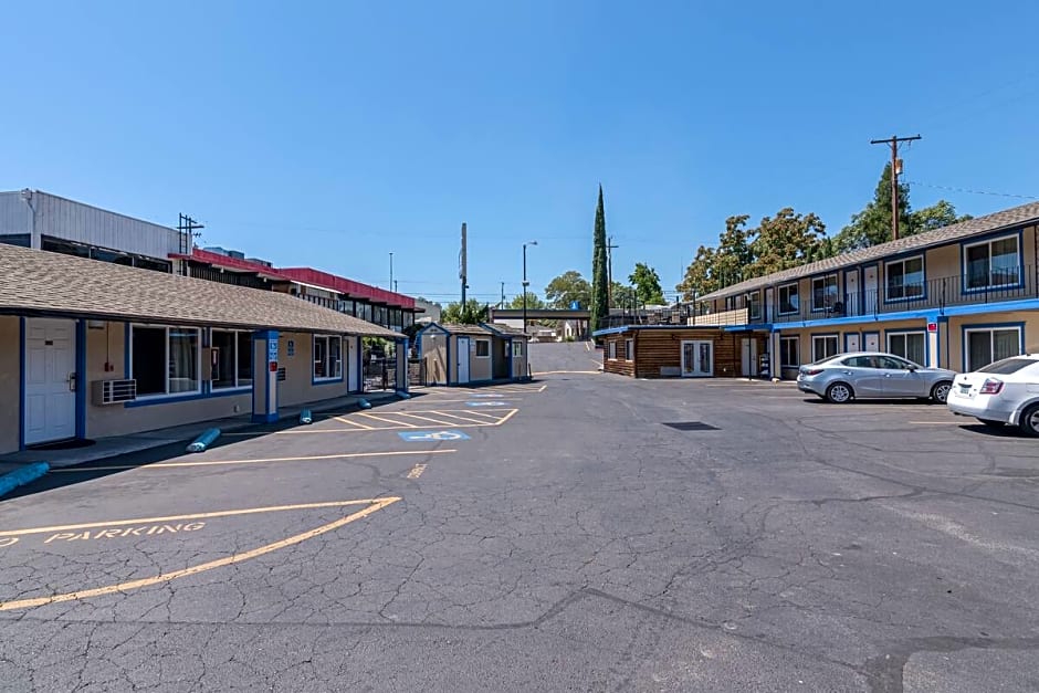Hotel Medford OR North – Medford, OR