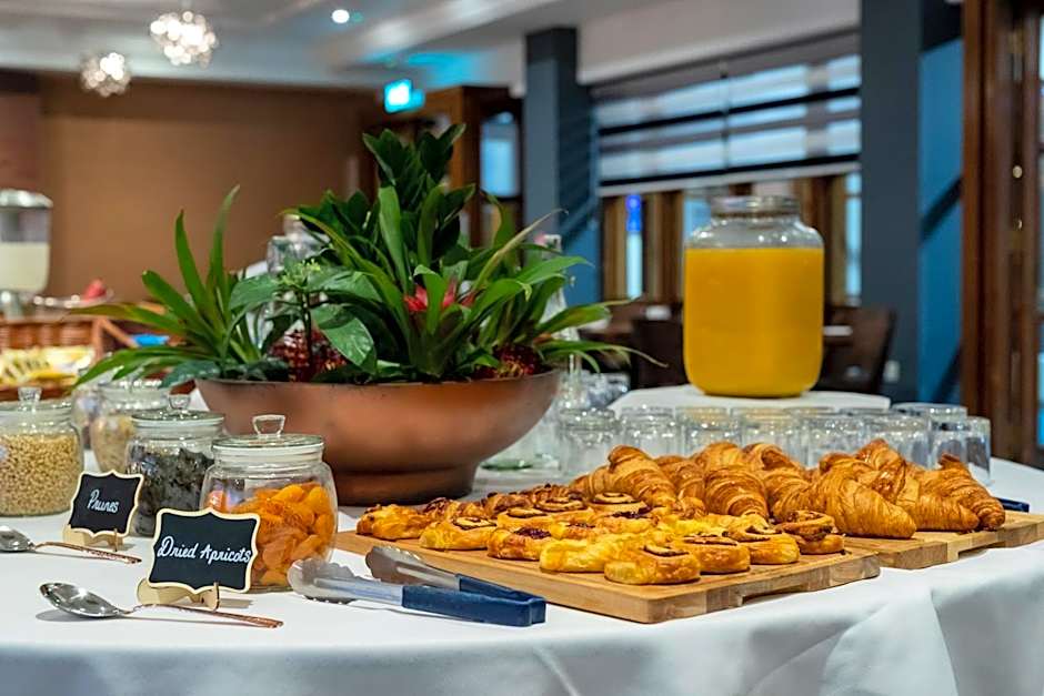 Weetwood Hall Estate