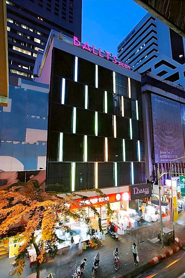 Bally Suite Silom