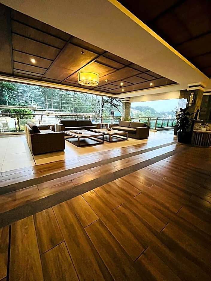 BRISTLE RIDGE (DMCI)