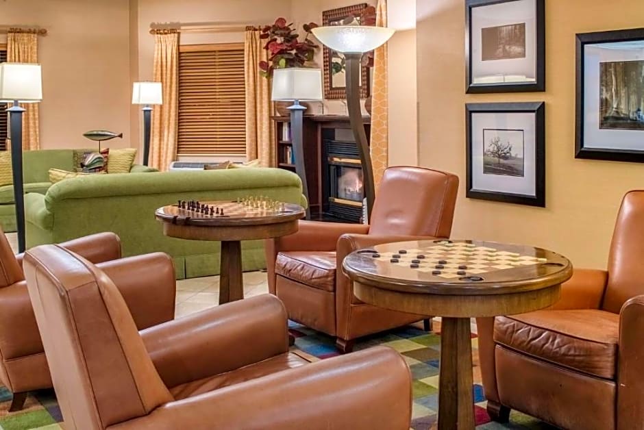 DoubleTree By Hilton North Salem