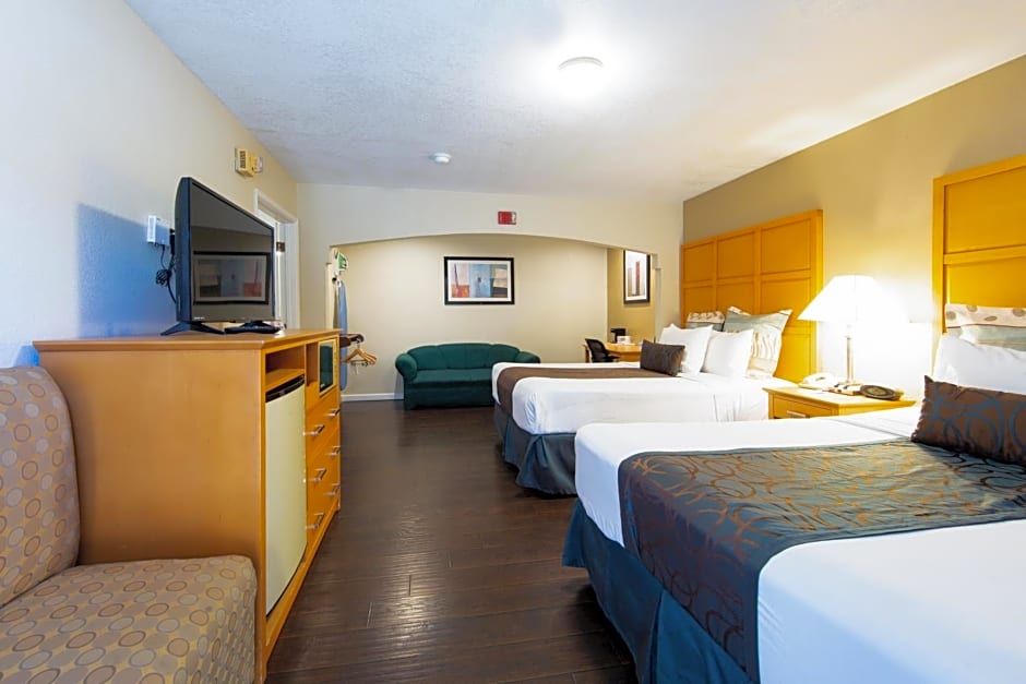 Travelodge by Wyndham Merced Yosemite