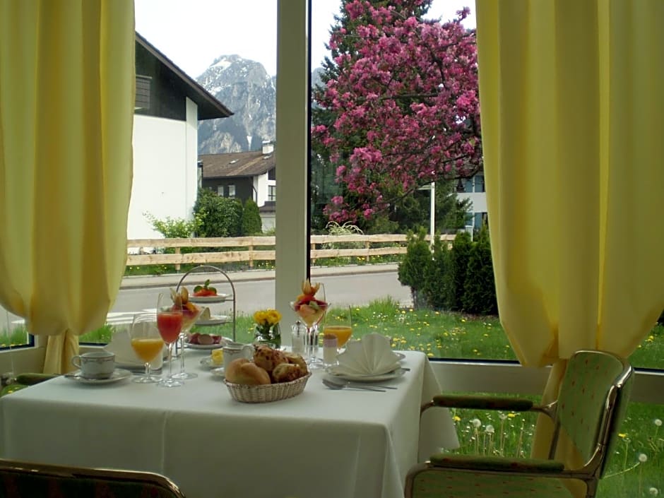 Hotel Christine