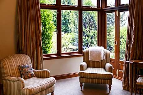 King Room with Lake View